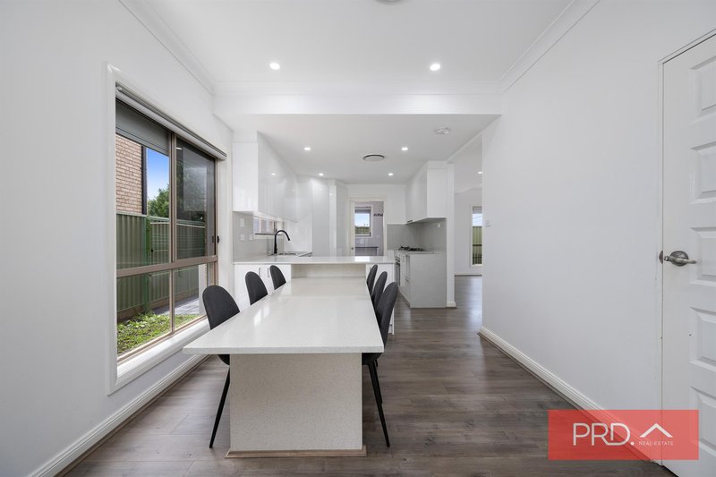 Photo - 55 Hill Road, Lurnea NSW 2170 - Image 7