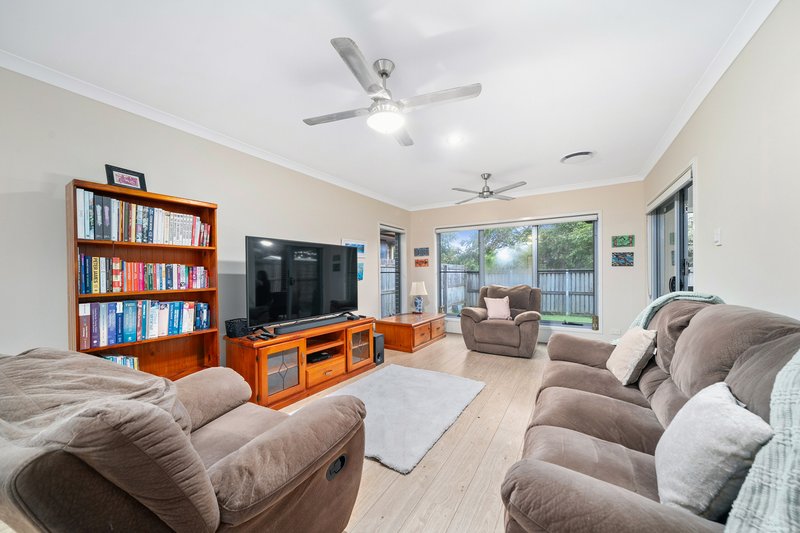 Photo - 55 Hinton Crescent, Mango Hill QLD 4509 - Image 6