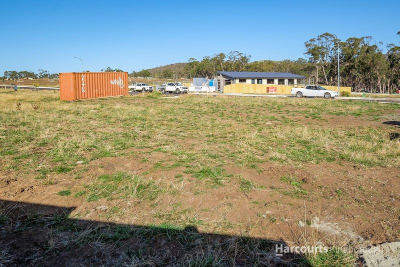 Photo - 55 Hollyhock Drive, Kingston TAS 7050 - Image 4