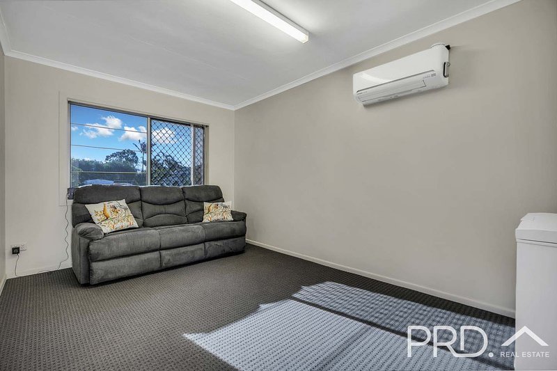 Photo - 55 Holme Street, Granville QLD 4650 - Image 12