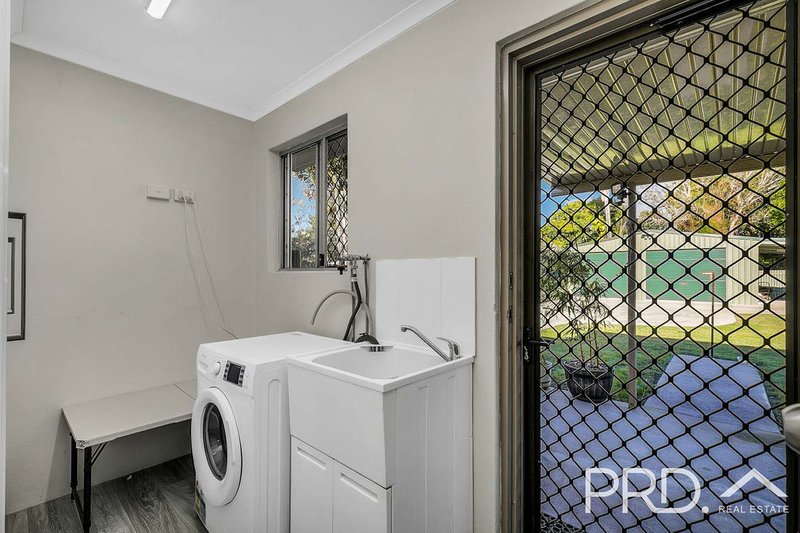 Photo - 55 Holme Street, Granville QLD 4650 - Image 14