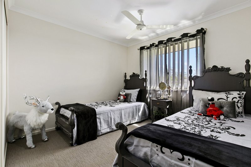 Photo - 55 Hunter Street, Torbanlea QLD 4662 - Image 14