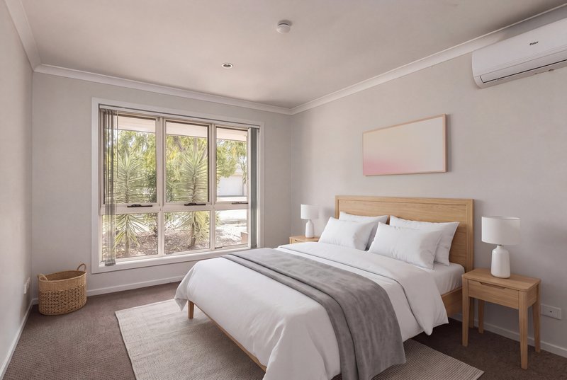 Photo - 55 Huntley Crescent, Redbank Plains QLD 4301 - Image 6