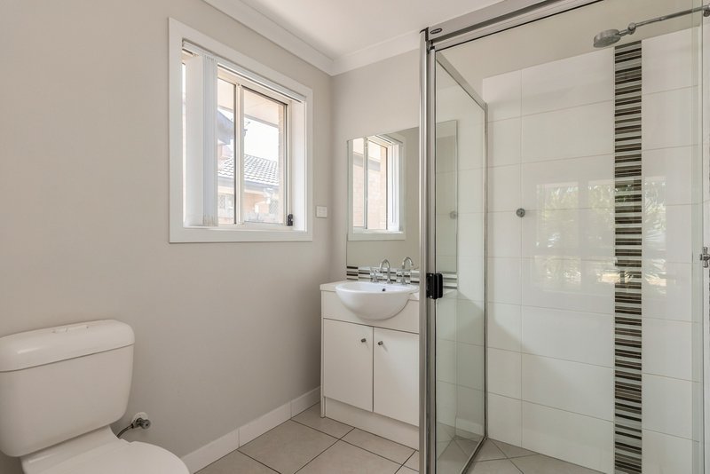 Photo - 55 Huntley Crescent, Redbank Plains QLD 4301 - Image 7