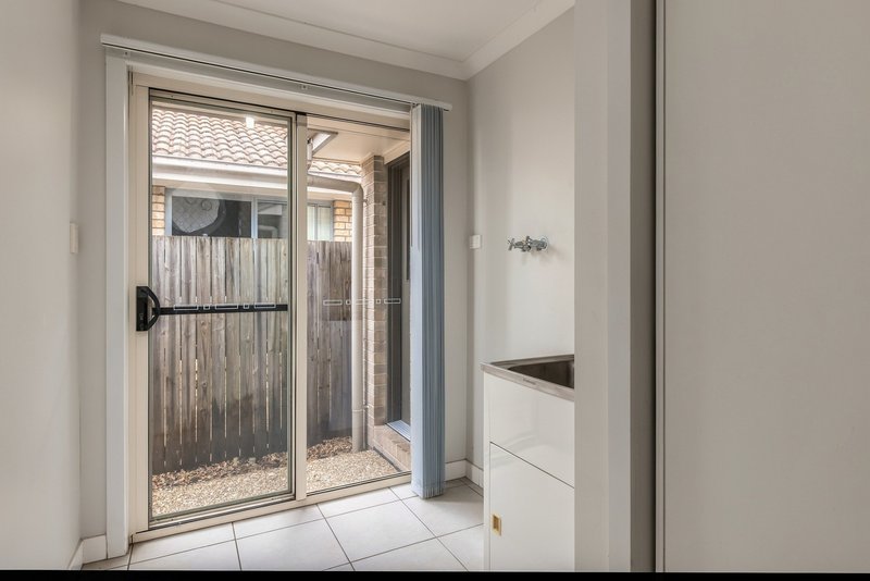 Photo - 55 Huntley Crescent, Redbank Plains QLD 4301 - Image 11