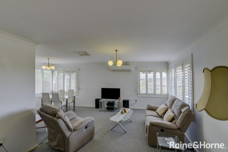 Photo - 55 Hyman Street, Tamworth NSW 2340 - Image 4