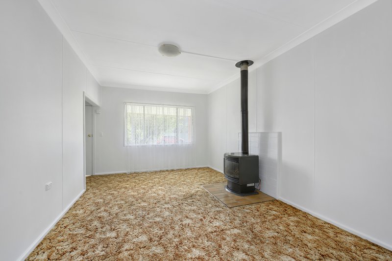 Photo - 55 Inch Street, Lithgow NSW 2790 - Image 7