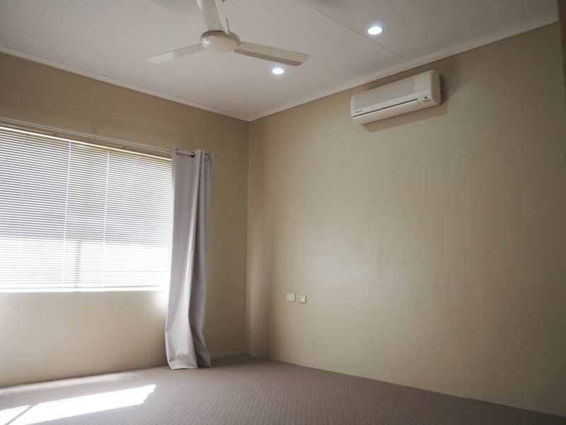 Photo - 55 Indigo Crescent, Mount Isa QLD 4825 - Image 7