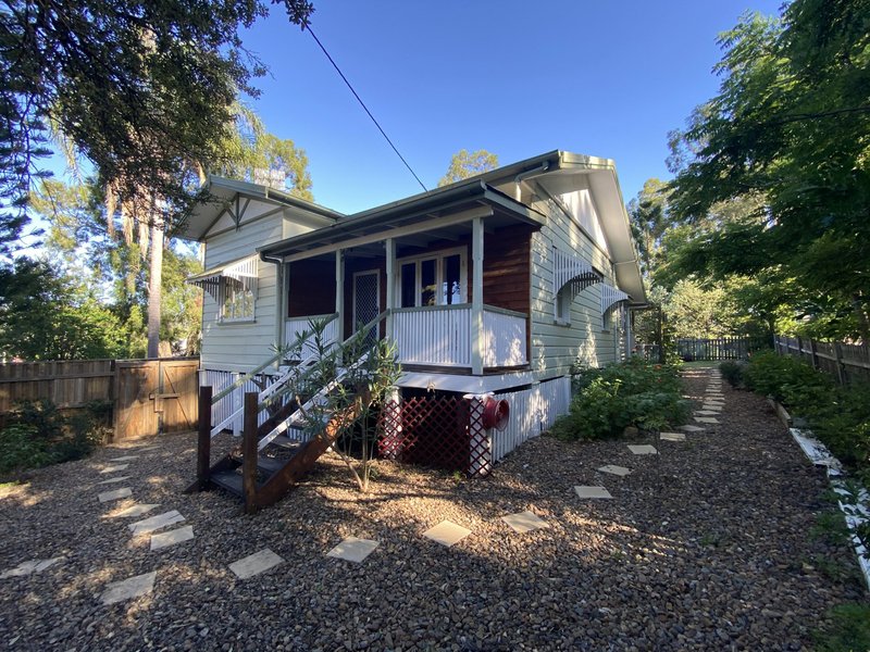 Photo - 55 Ipswich Street, Esk QLD 4312 - Image