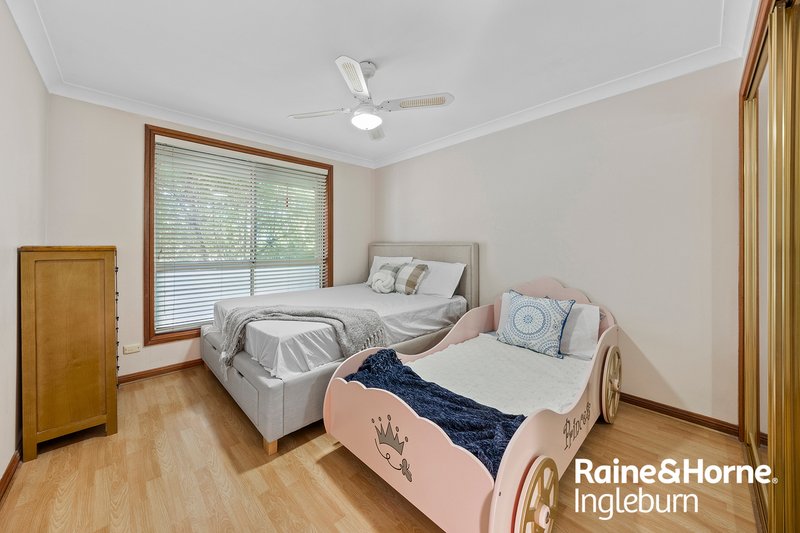 Photo - 5/5 Jacquinot Place, Glenfield NSW 2167 - Image 8
