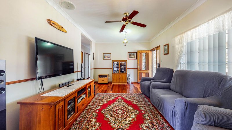 Photo - 55 Janice Court, Blackbutt QLD 4314 - Image 10