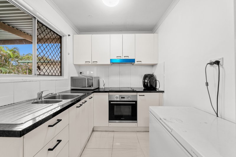 Photo - 55 Jarrah Crescent, Logan Central QLD 4114 - Image 6