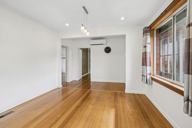 Photo - 55 Jensen Road, Preston VIC 3072 - Image 4