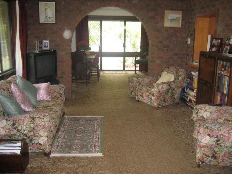 Photo - 55 Jones Road, Drouin VIC 3818 - Image 10