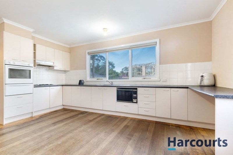 Photo - 55 Kanooka Road, Wantirna South VIC 3152 - Image 3