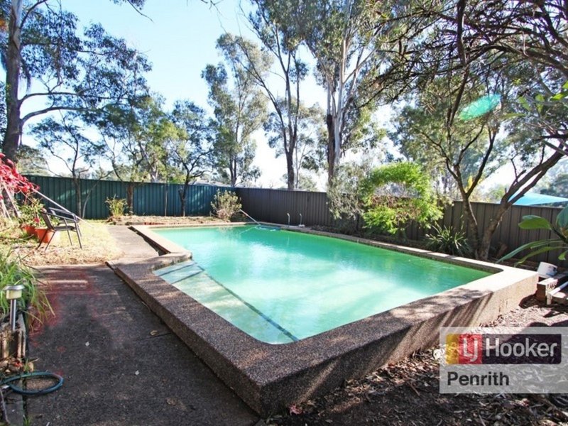 Photo - 55 Kareela Avenue, Penrith NSW 2750 - Image 8