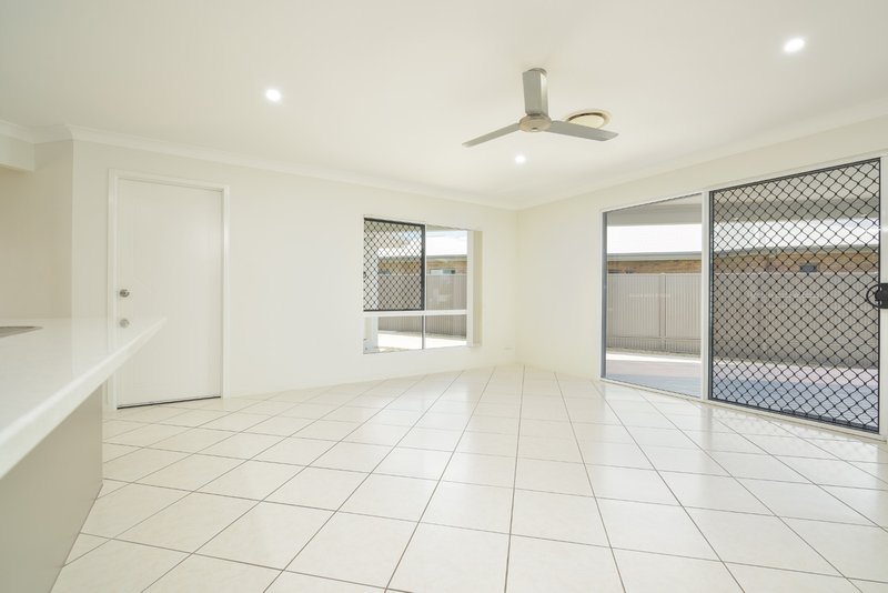 Photo - 55 Katrina Boulevard, New Auckland QLD 4680 - Image 8