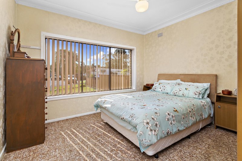 Photo - 55 Kaylaur Crescent, Albion Park Rail NSW 2527 - Image 11