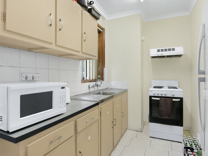 Photo - 5/5 Kelvin Road, Coniston NSW 2500 - Image 4