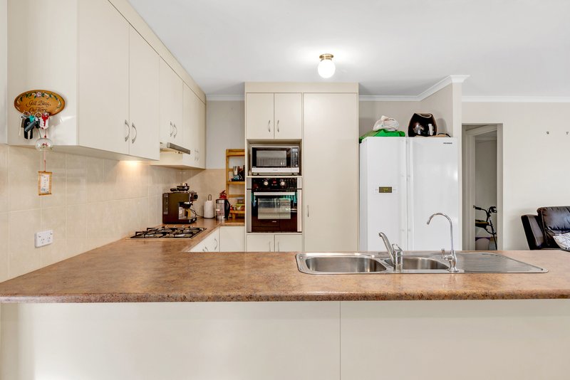 Photo - 55 Kingate Boulevard, Blakeview SA 5114 - Image 8