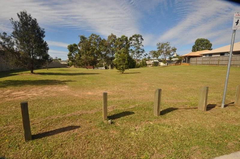 Photo - 55 Lennon Blvd , Narangba QLD 4504 - Image 2