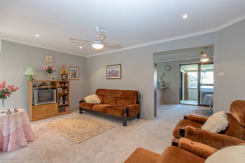 Photo - 55 Leumeah Street, Sanctuary Point NSW 2540 - Image 3