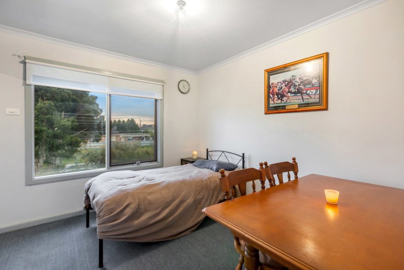 Photo - 55 Lloyd Avenue, Reservoir VIC 3073 - Image 7