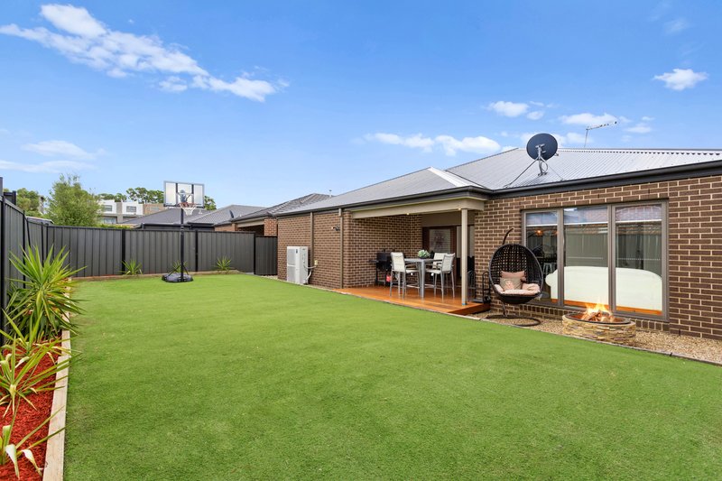 Photo - 55 Lockhart Street, Mernda VIC 3754 - Image 8