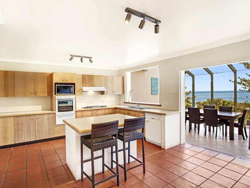 Photo - 55 Lower Coast Road, Stanwell Park NSW 2508 - Image 6