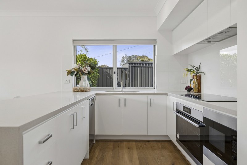 Photo - 55 Macfarland Crescent, Chifley ACT 2606 - Image 13