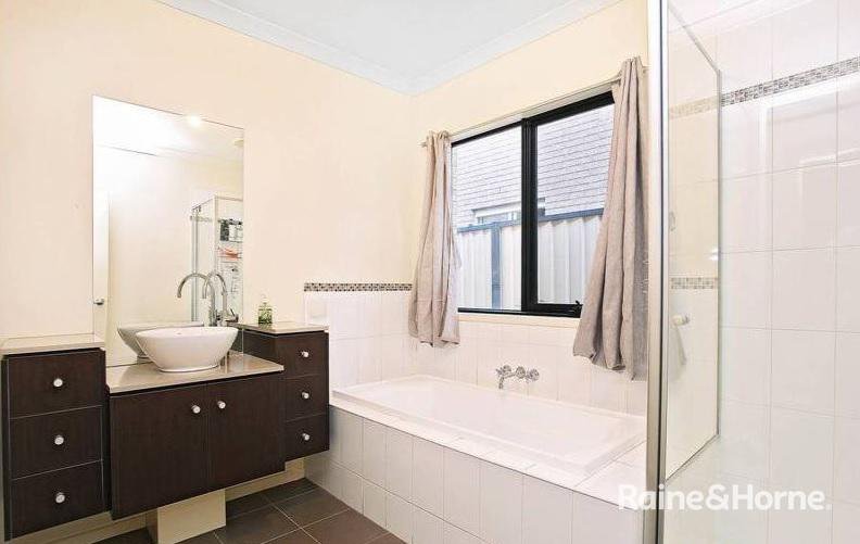 Photo - 55 Manny Paul Circuit, Burnside Heights VIC 3023 - Image 10