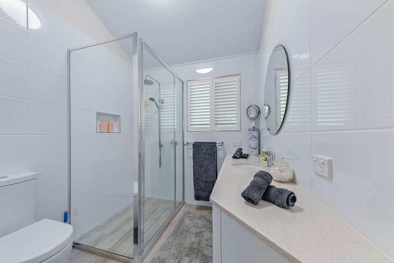 Photo - 55 Manooka Drive, Cannonvale QLD 4802 - Image 10