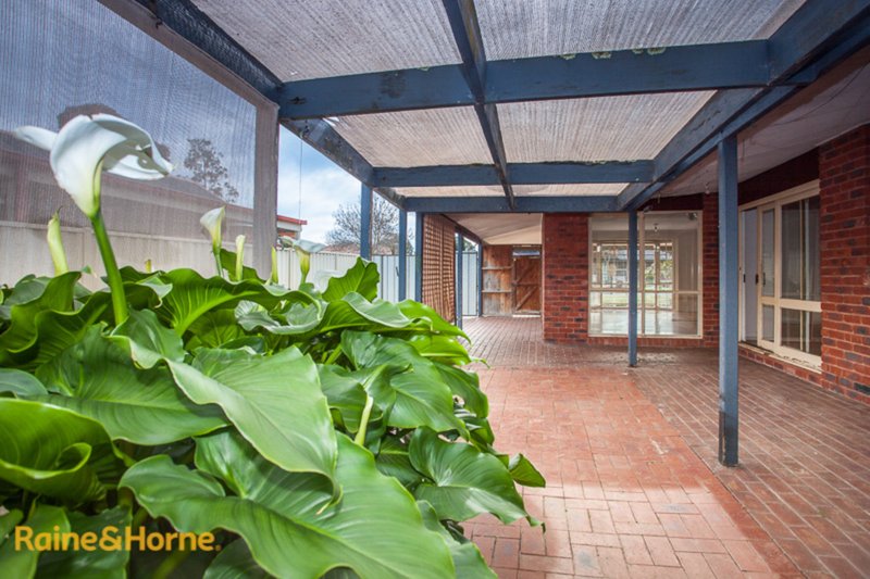 Photo - 55 Mcewen Drive, Sunbury VIC 3429 - Image 12