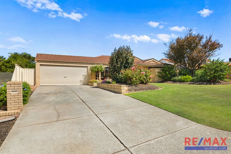 Photo - 55 Mckivett Crescent, Leeming WA 6149 - Image 23