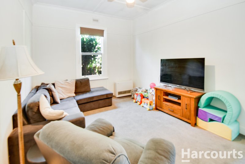 Photo - 55 Mcpherson Street, Horsham VIC 3400 - Image 4