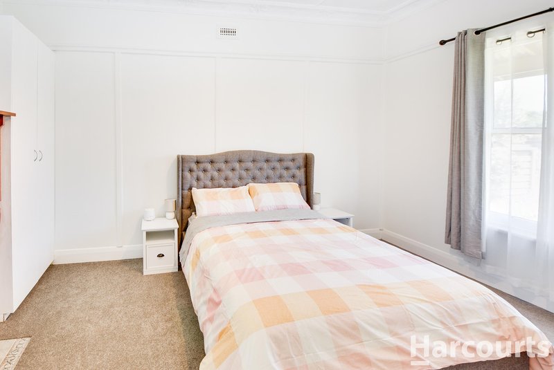 Photo - 55 Mcpherson Street, Horsham VIC 3400 - Image 6