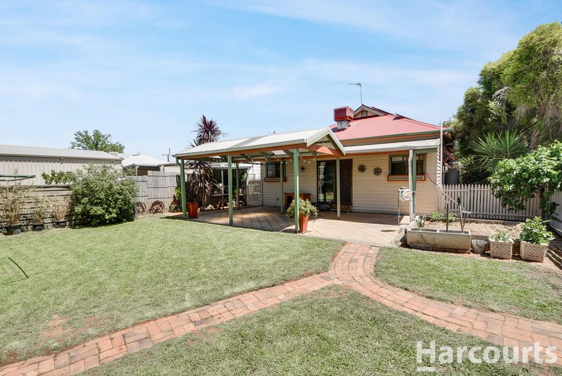 Photo - 55 Mcpherson Street, Horsham VIC 3400 - Image 11