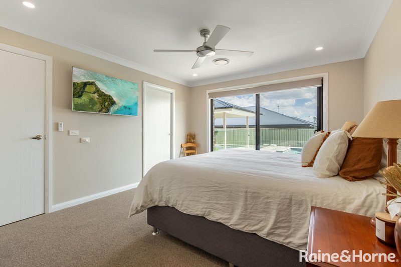 Photo - 55 Mendel Drive, Kelso NSW 2795 - Image 13