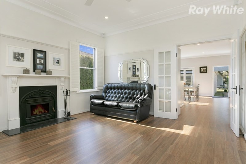 Photo - 55 Mirreen Ave , Davistown NSW 2251 - Image 2