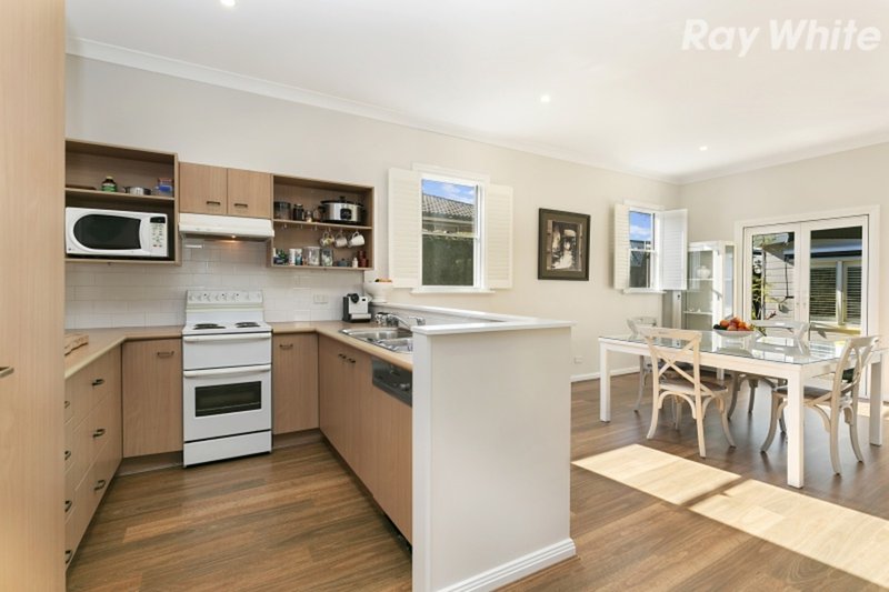 Photo - 55 Mirreen Ave , Davistown NSW 2251 - Image 5