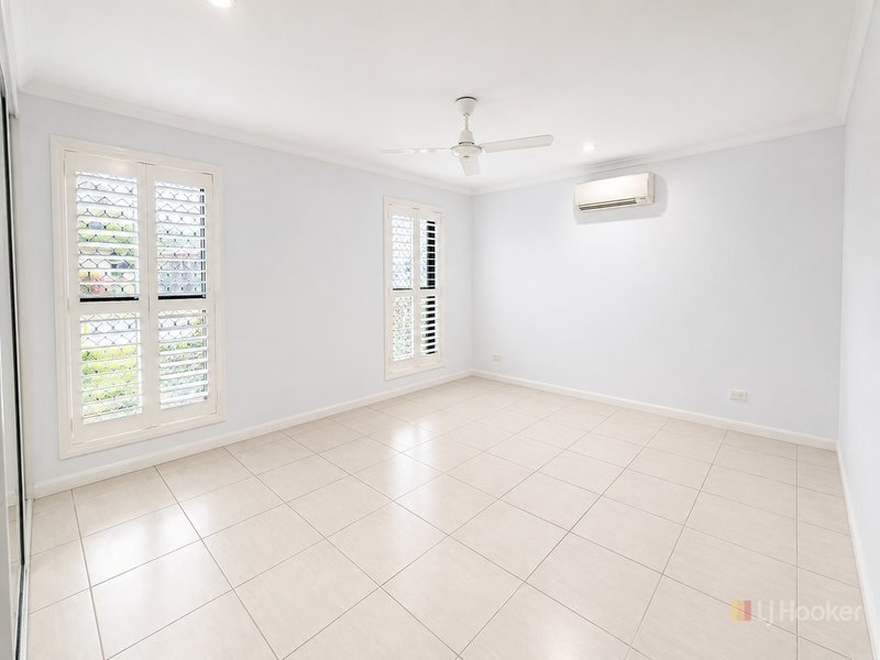 Photo - 55 Monash Way, Ooralea QLD 4740 - Image 8