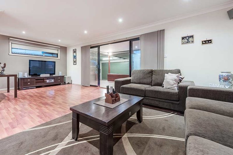 Photo - 55 Morell Street, Glenroy VIC 3046 - Image 5