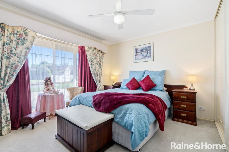 Photo - 55 Muscatel Circuit, Old Reynella SA 5161 - Image 6