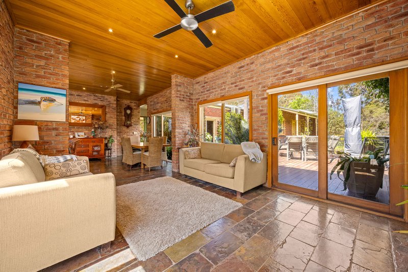 Photo - 55 Newton Avenue, Langwarrin South VIC 3911 - Image 4