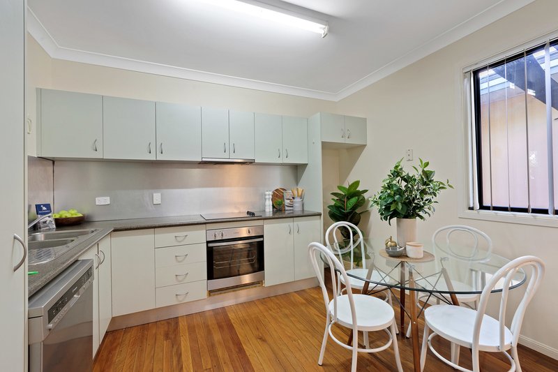 Photo - 5/5 Norman Street, Annerley QLD 4103 - Image 4