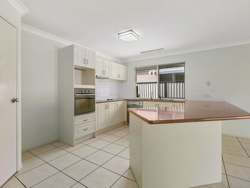 Photo - 55 Oak Street, Cooroy QLD 4563 - Image 6