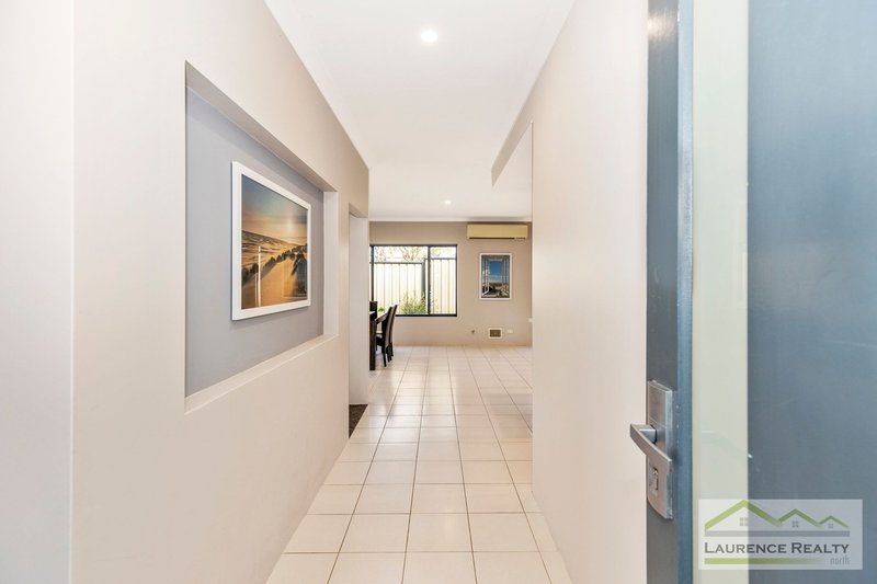 Photo - 55 Oakpark Green, Clarkson WA 6030 - Image 4