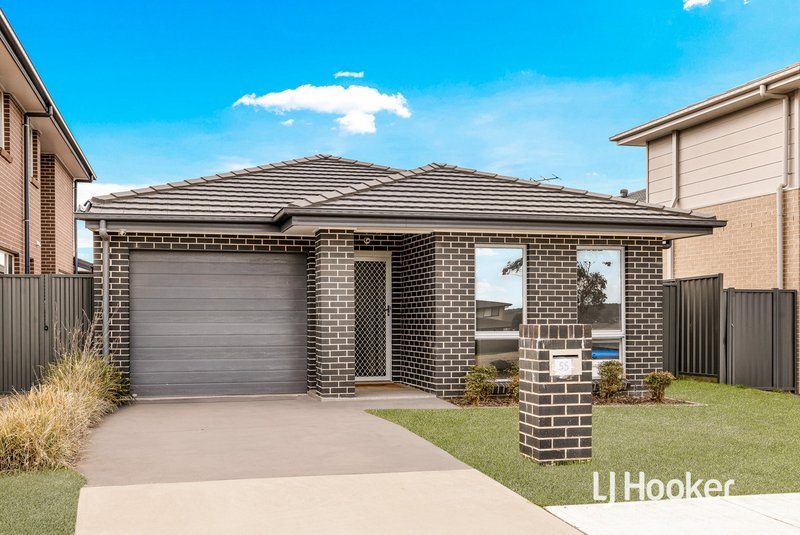 55 Orlagh Circuit, Grantham Farm NSW 2765