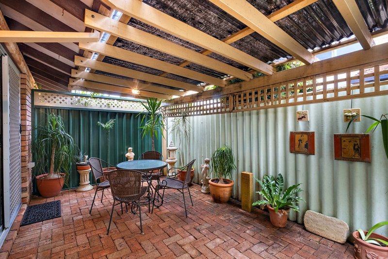 Photo - 5/5 Ostend Road, Scarborough WA 6019 - Image 14