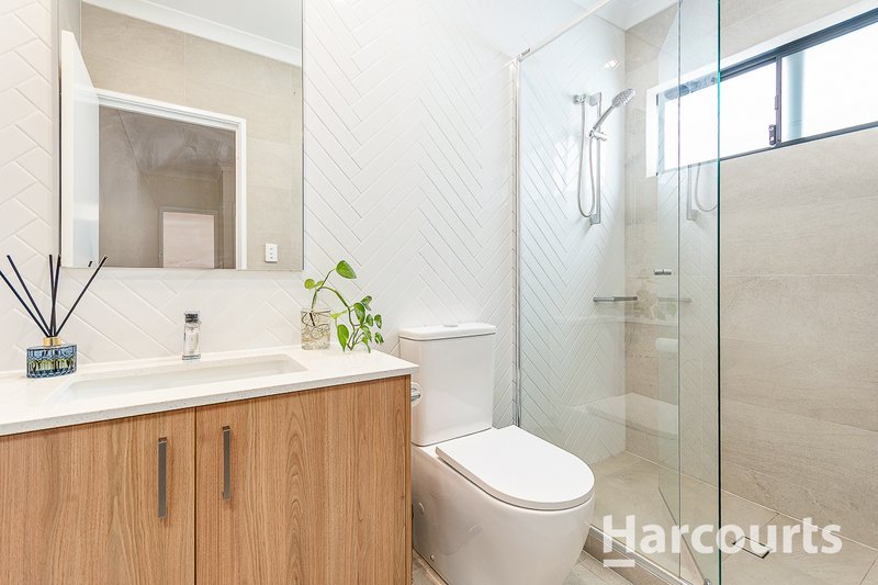 Photo - 55 Oval Vista, Ellenbrook WA 6069 - Image 15
